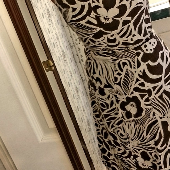 *Chico's size 5 or.5 ?cotton-linen button-up full just noticed the tag may have - Picture 3 of 7